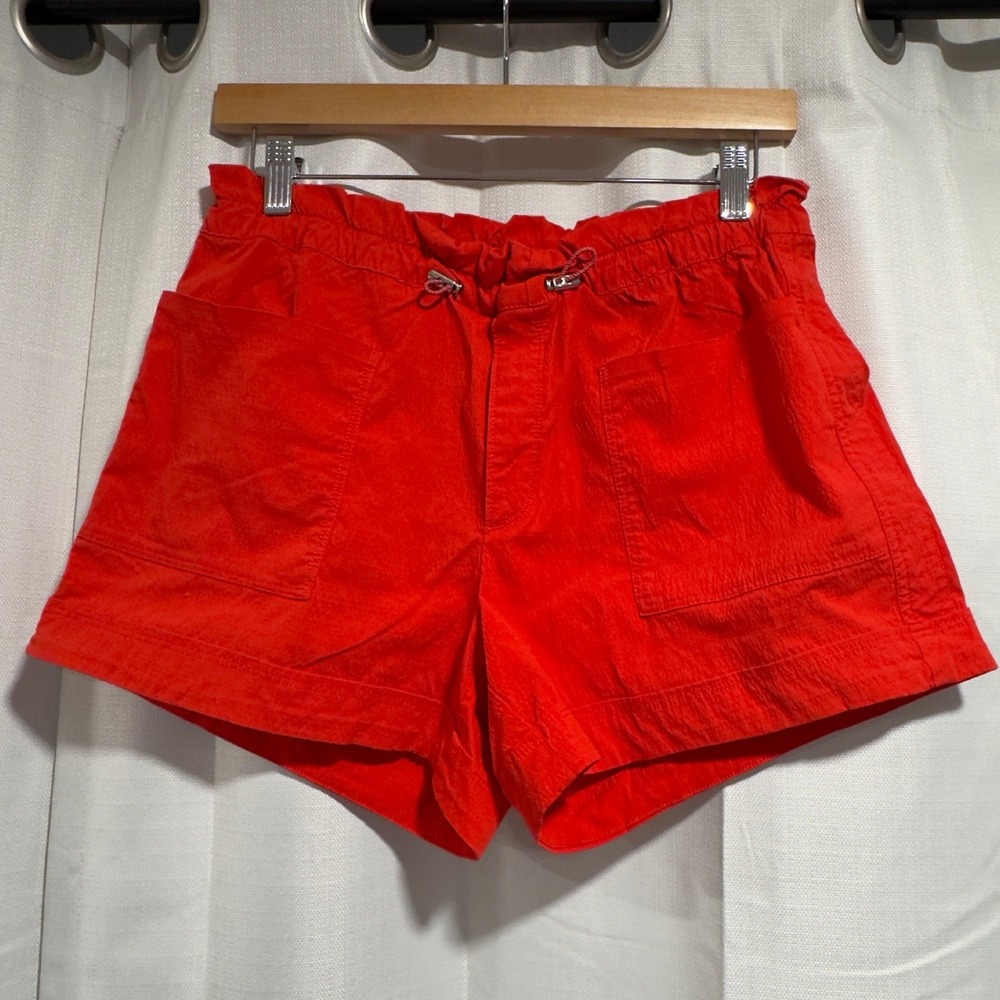 Athleta Trekkie North Short Red Elastic Paperbag Waist Hiking 405929 Size 6